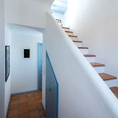 Mykopetra Apartahotel 3*